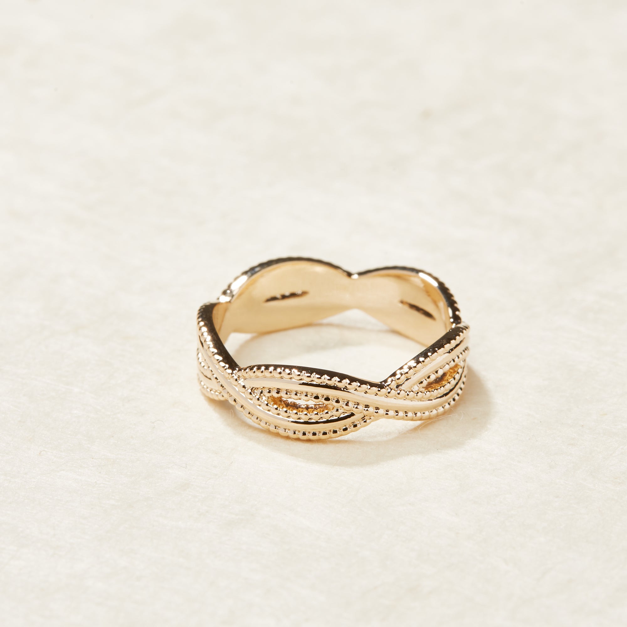 Bague courbes perlées entrelacées en plaqué or - L'atout chic – Lucette ...