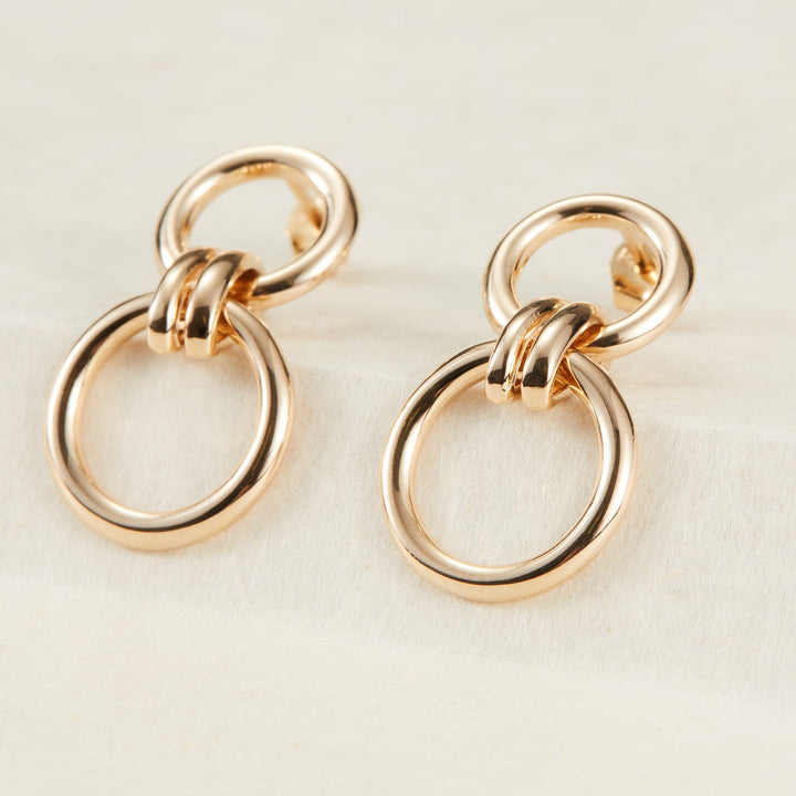 Boucles d'oreilles pendantes double anneaux en plaqué or