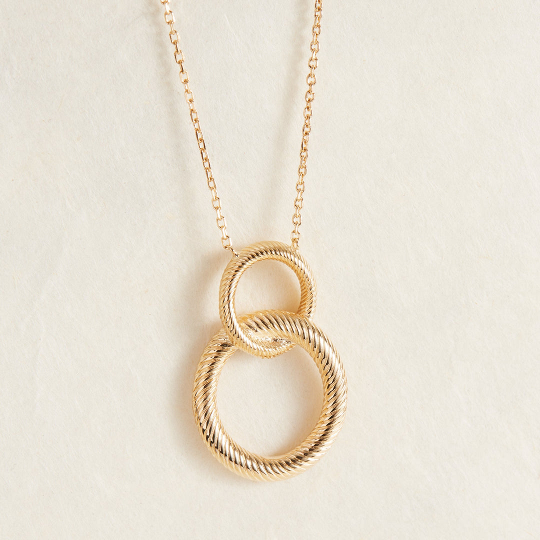 Collier double anneaux en plaqué or